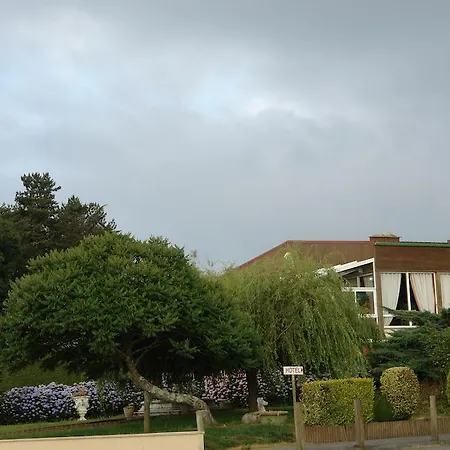 Otel Brit Bayeux Relais Foret Montfiquet
