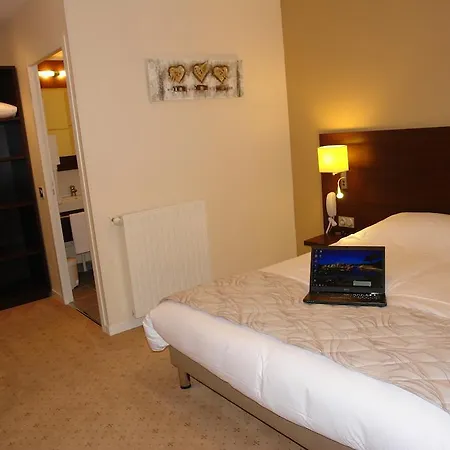 Otel Brit Bayeux Relais Foret 3*