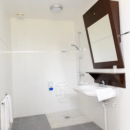 Otel Brit Bayeux Relais Foret