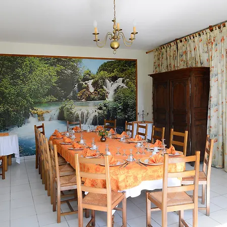 Otel Brit Bayeux Relais Foret Montfiquet
